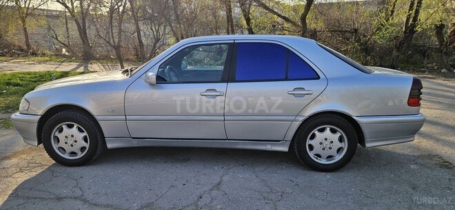 Mercedes C 200 1999, 272,772 km - 2.0 l - Sumqayıt