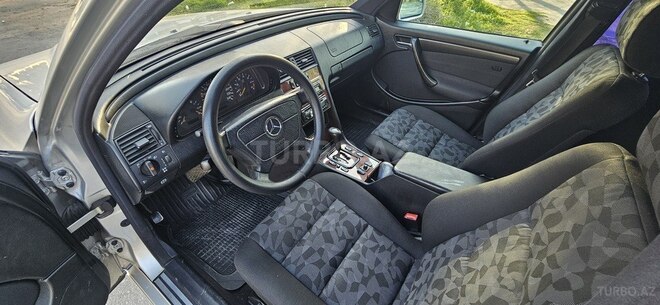 Mercedes C 200 1999, 272,772 km - 2.0 l - Sumqayıt
