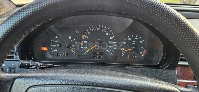 Mercedes C 200 1999, 272,772 km - 2.0 l - Sumqayıt