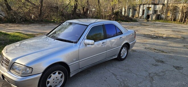 Mercedes C 200 1999, 272,772 km - 2.0 l - Sumqayıt