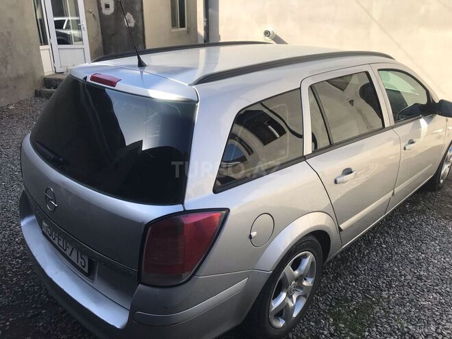 Opel Astra 2007, 310,000 km - 1.4 l - Quba