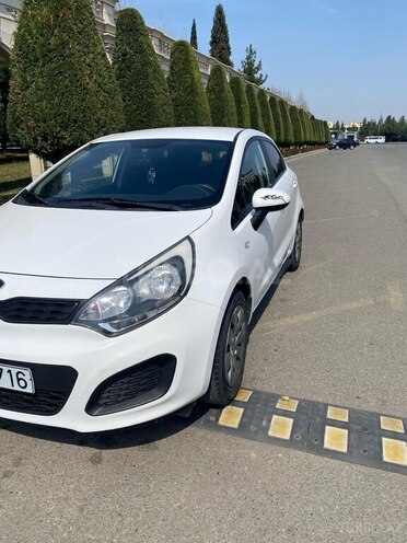 Kia Rio 2012, 180,000 km - 1.1 л - Gəncə