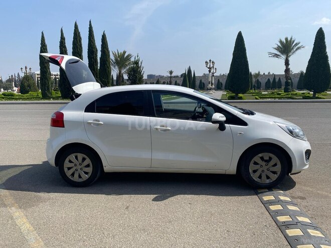 Kia Rio 2012, 180,000 km - 1.1 л - Gəncə