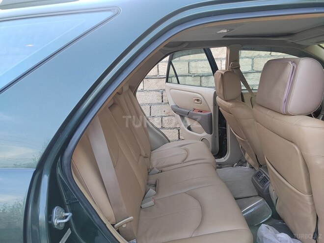 Lexus RX 300 1999, 270,000 km - 3.0 l - Göyçay