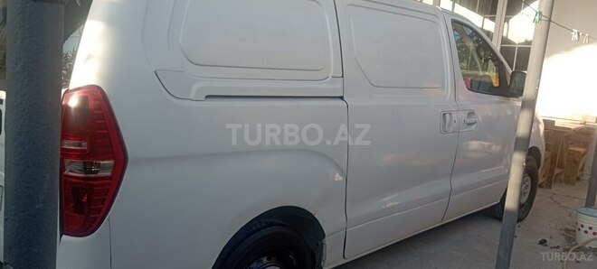 Hyundai H-1 2008, 392,000 km - 2.4 l - Bakı