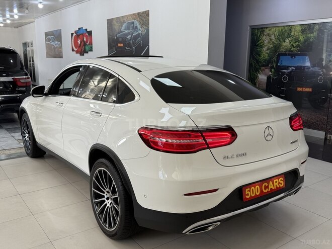 Mercedes GLC 300 4MATIC Coupe-4