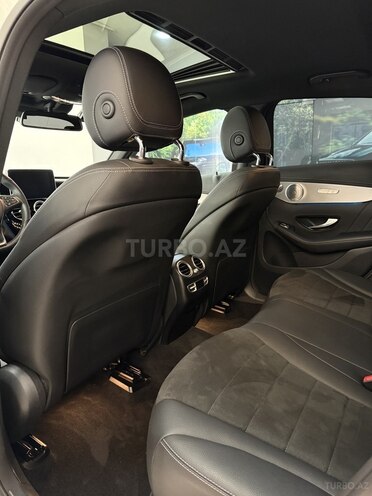Mercedes GLC 300 4MATIC Coupe-18