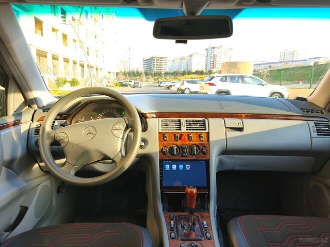 Mercedes E 220 d 2001, 455,000 km - 2.2 l - Sumqayıt