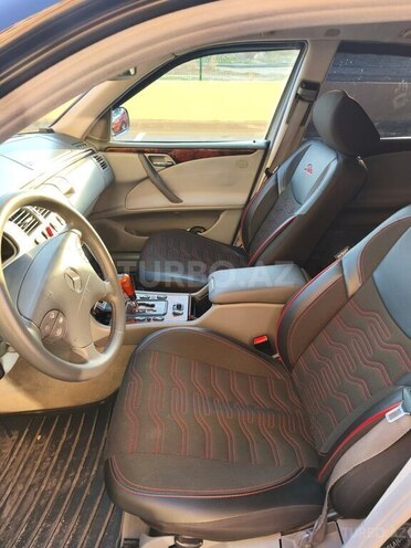 Mercedes E 220 d 2001, 455,000 km - 2.2 l - Sumqayıt
