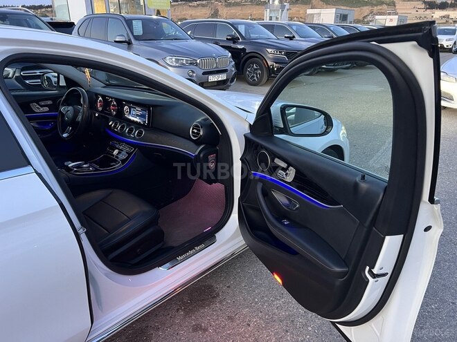 Mercedes E 220 d 2016, 208,000 km - 2.2 l - Bakı