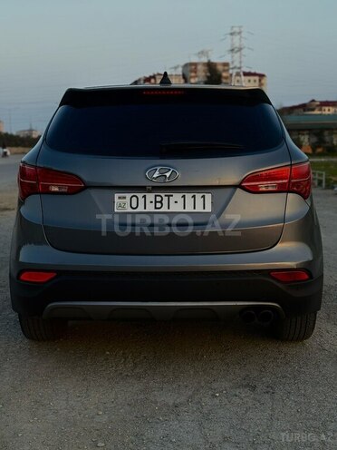 Hyundai Santa Fe-2