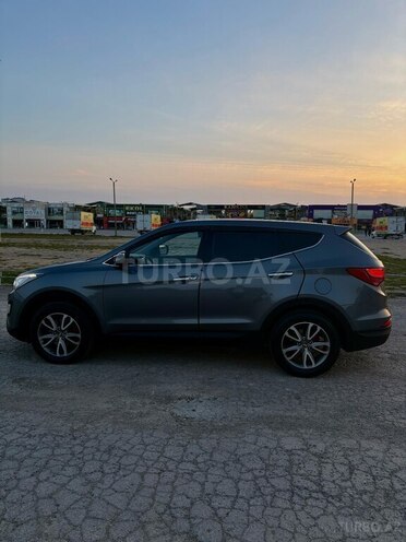 Hyundai Santa Fe-9