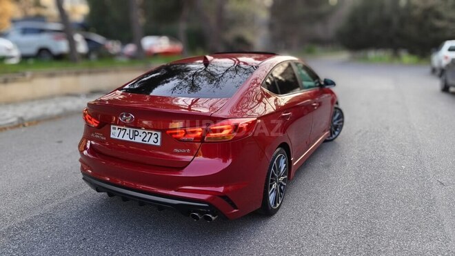 Hyundai Elantra 2017, 82,601 km - 1.6 l - Bakı