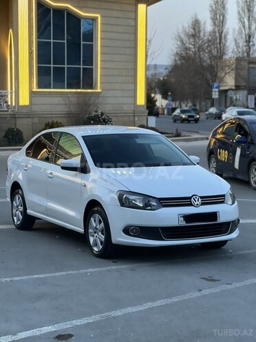Volkswagen Polo 2012, 321,019 km - 1.6 л - Bakı