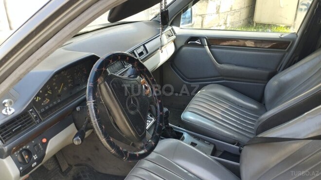 Mercedes E 220 d 1991, 500,000 km - 2.3 l - Bakı