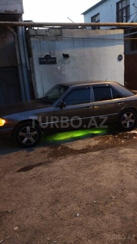 Mercedes E 220 d 1991, 500,000 km - 2.3 l - Bakı