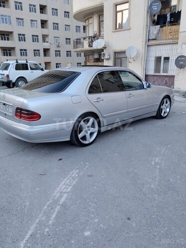 Mercedes E 320 2000, 386,790 km - 3.2 l - Bakı
