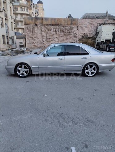 Mercedes E 320 2000, 386,790 km - 3.2 l - Bakı