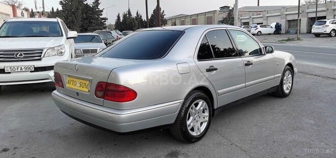 Mercedes E 220 d 1999, 234,000 km - 2.2 л - Sumqayıt
