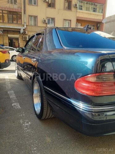 Mercedes E 240 1999, 456,895 km - 2.4 l - Bakı