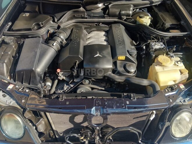 Mercedes E 240 1999, 456,895 km - 2.4 l - Bakı