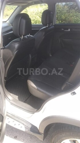 Kia Sorento 2013, 308,000 km - 2.0 l - Qusar