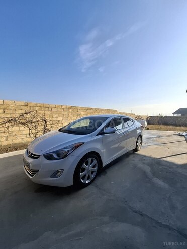 Hyundai Elantra 2012, 217,422 km - 1.8 l - Şəki