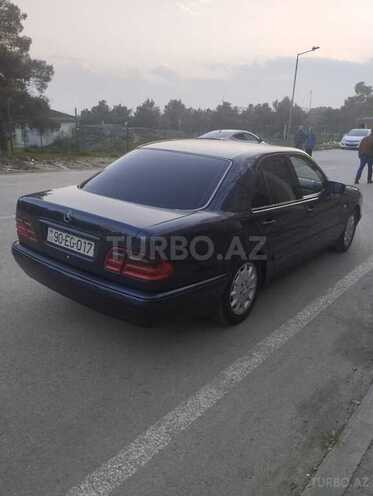 Mercedes E 230 1997, 479,000 km - 2.3 l - Bakı