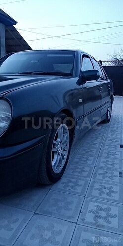 Mercedes E 290 1998, 65,311 km - 2.9 l - Neftçala