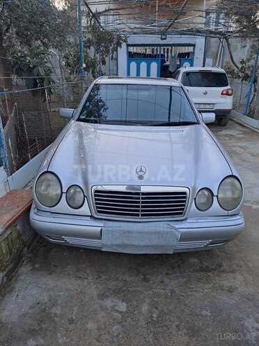 Mercedes E 200 1997, 398,000 km - 2.0 l - Bakı