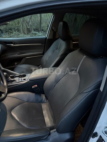 Toyota Camry 2021, 26,000 km - 2.5 l - Bakı