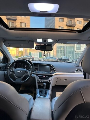 Hyundai Elantra 2016, 141,622 km - 2.0 l - Bakı