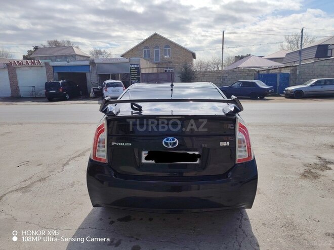 Toyota Prius 2015, 357,469 km - 1.8 л - Bakı