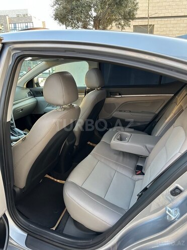 Hyundai Elantra 2016, 141,622 km - 2.0 l - Bakı