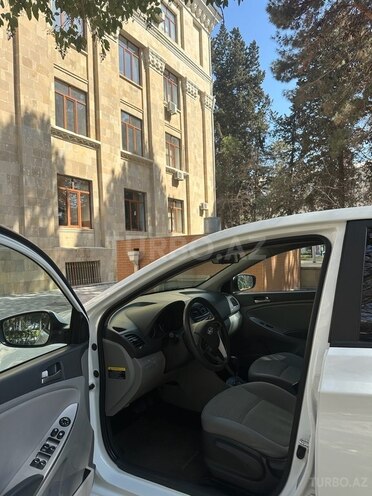 Hyundai Accent 2017, 95,500 km - 1.6 l - Bakı