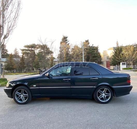 Mercedes C 240 1998, 256,000 km - 2.4 л - Bakı