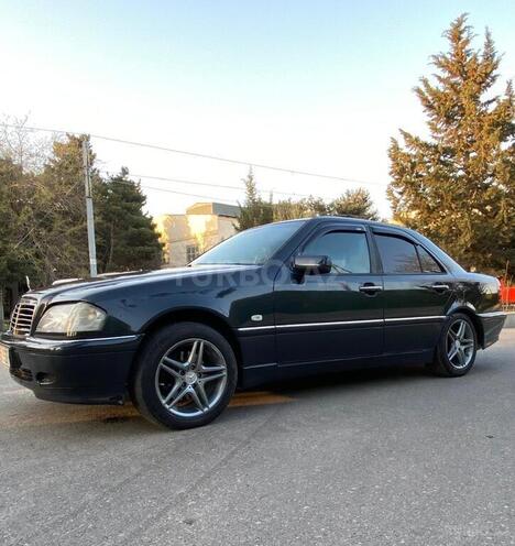 Mercedes C 240 1998, 256,000 km - 2.4 л - Bakı