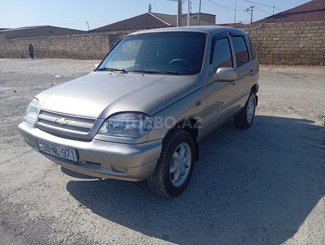 Chevrolet Niva 2007, 200,000 km - 1.7 l - Sumqayıt