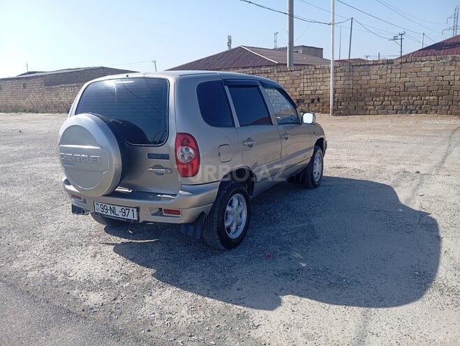 Chevrolet Niva 2007, 200,000 km - 1.7 l - Sumqayıt