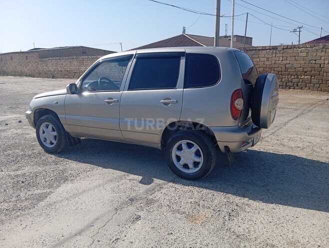 Chevrolet Niva 2007, 200,000 km - 1.7 l - Sumqayıt