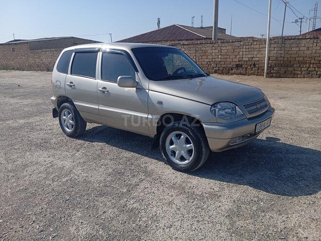 Chevrolet Niva 2007, 200,000 km - 1.7 l - Sumqayıt