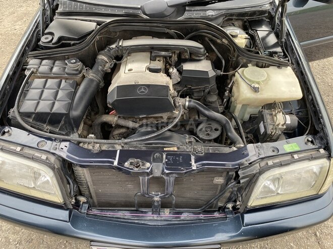 Mercedes C 180 1998, 150,000 km - 1.8 l - Qazax