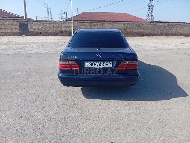 Mercedes E 230 1996, 300,000 km - 2.3 l - Sumqayıt