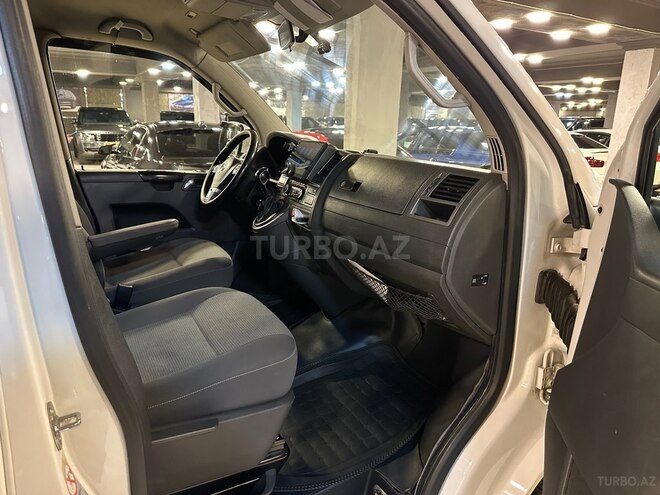 Volkswagen Multivan 2012, 273,500 km - 2.0 л - Bakı