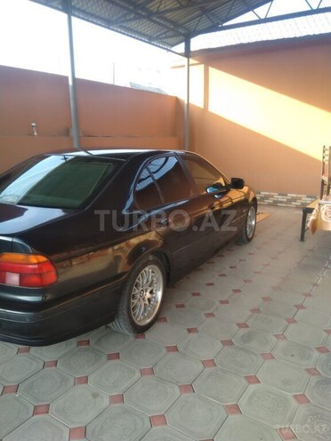 BMW 535 1999, 35,000 km - 3.5 l - Bakı
