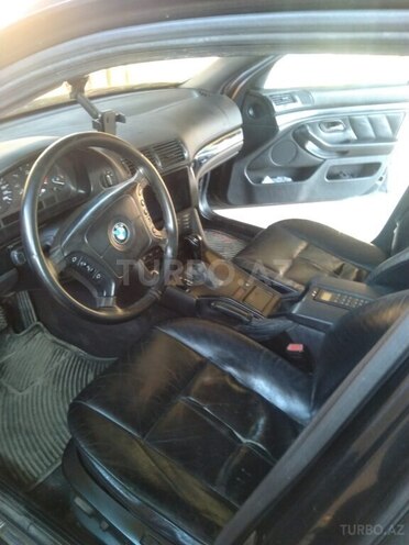 BMW 535 1999, 35,000 km - 3.5 l - Bakı