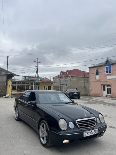 Mercedes E 320 2000, 180,000 km - 3.2 l - Bakı