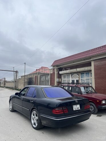 Mercedes E 320 2000, 180,000 km - 3.2 l - Bakı