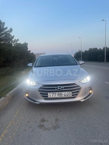 Hyundai Avante 2015, 128,000 km - 1.6 л - Bakı
