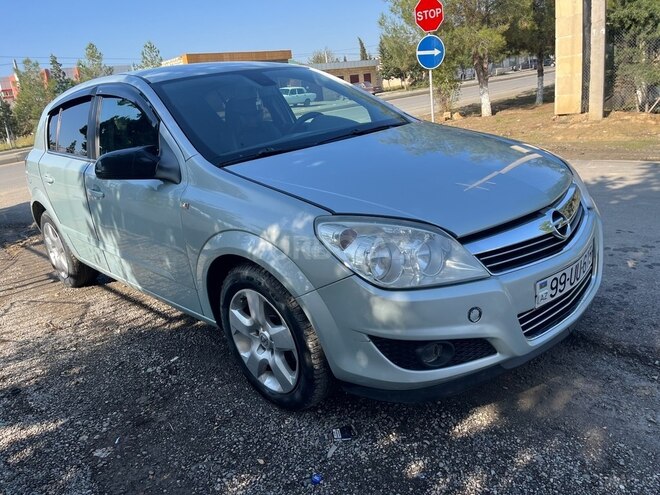 Opel Astra 2009, 305,000 km - 1.3 l - Bakı